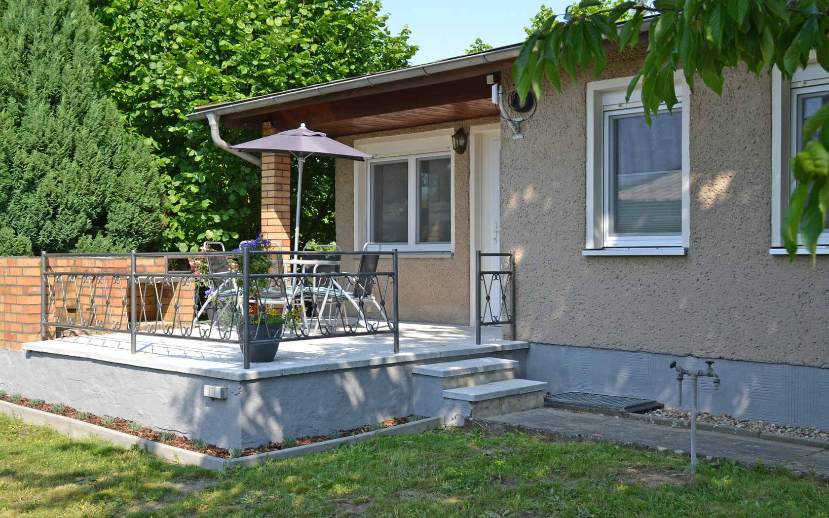 Aussenansicht Ferienhaus Gartenidyll, Foto: MuT Guben