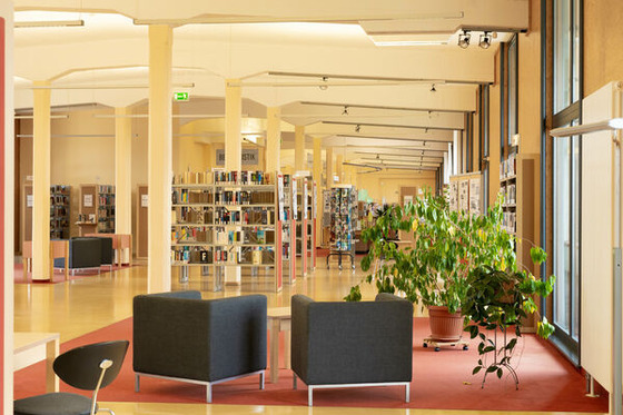 Stadtbibliothek Guben, Foto: © Stadt Guben, Fotografin: Ulrike Schöll, Lizenz: © Stadt Guben, Fotografin: Ulrike Schöll