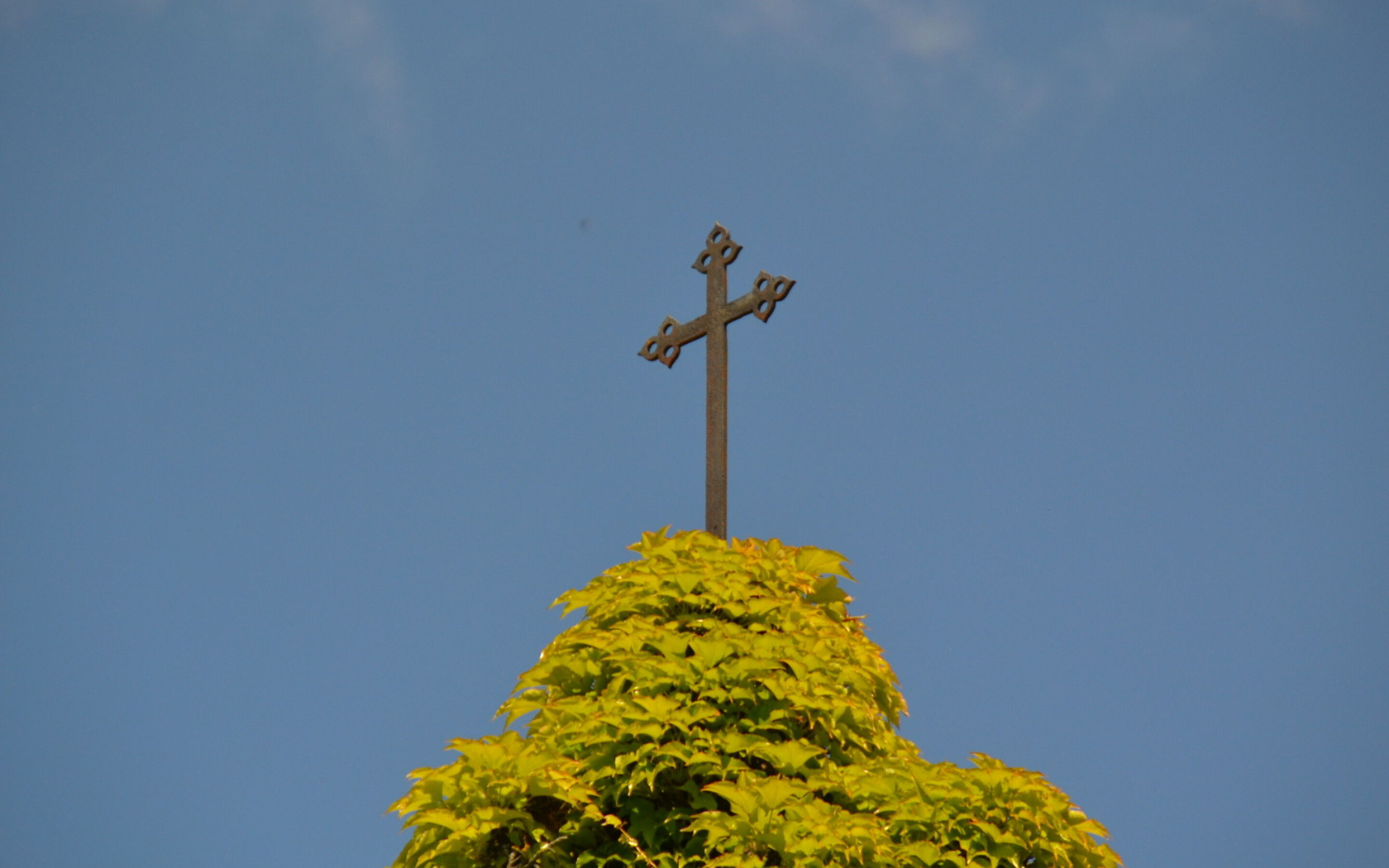 Friedenskirche Kreuz, Foto: Kerstin  Geilich, Lizenz: MuT