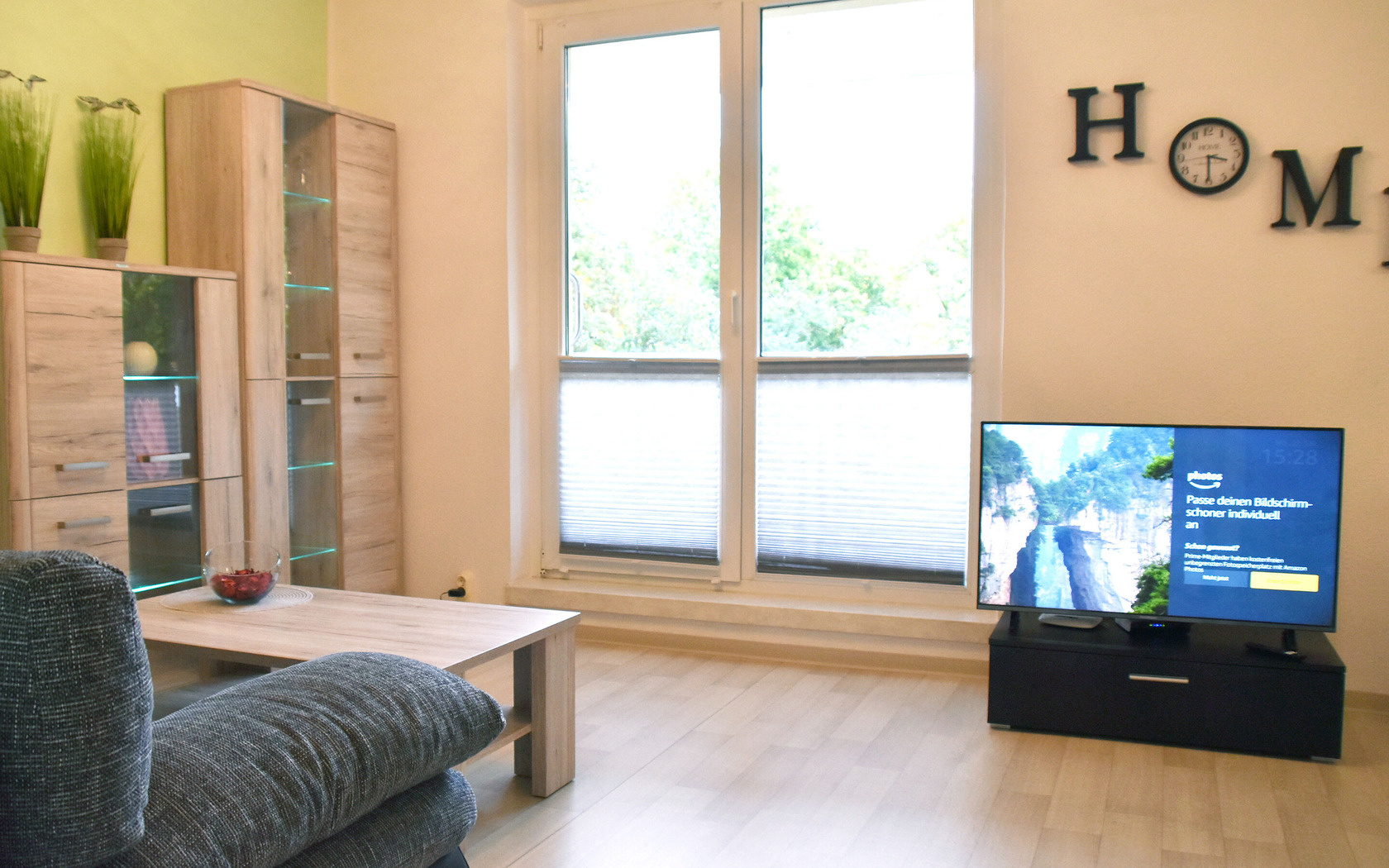 Wohnzimmer/Blick zum Balkon, Foto: Kerstin Geilich, Lizenz: MuT